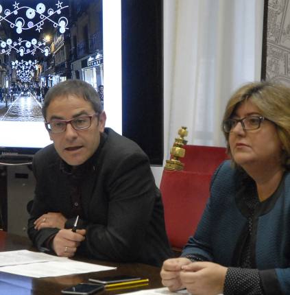 ©Ayto.Granada: Granada se llena de magia esta Navidad con nuevas atracciones y más alumbrado navideño ©Ayto.Granada: Granada se llena de magia esta Navidad con nuevas atracciones y más alumbrado navideño